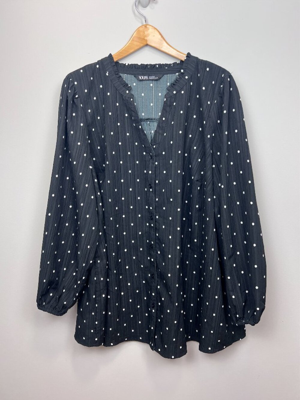 Yours Black Polka Dot Textured Blouse Plus Size 22/24 Button Front Top